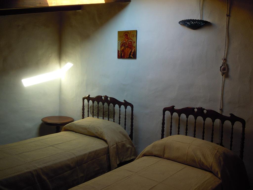 Casa Castori Acomodação com café da manhã Macomer Quarto foto