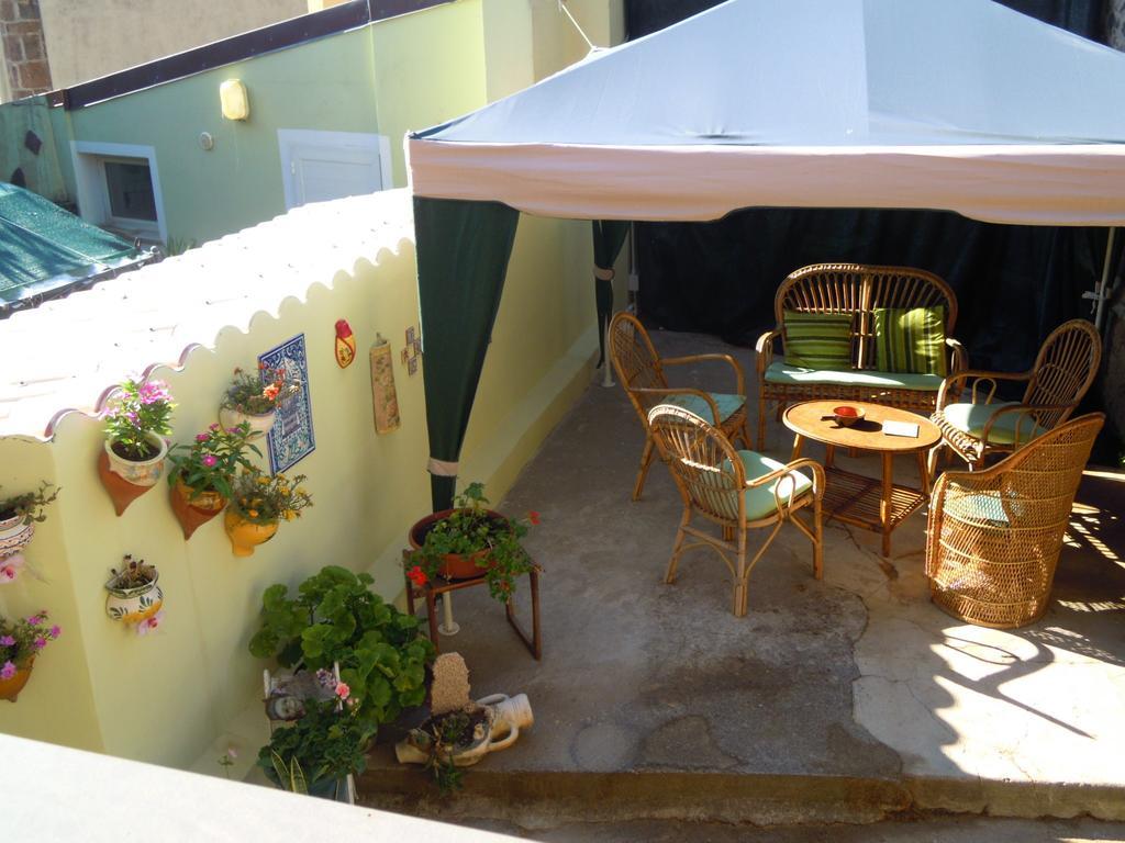 Casa Castori Acomodação com café da manhã Macomer Exterior foto